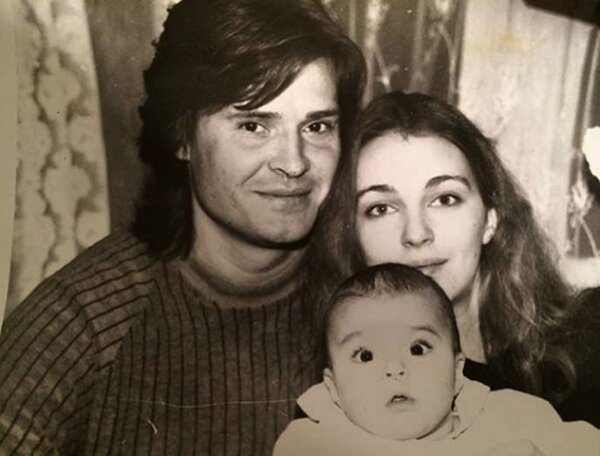 С первым мужем Олегасом и дочерью