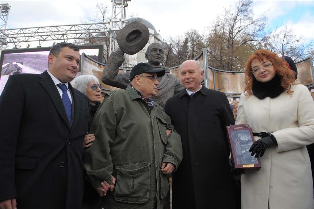 Эльдар Рязанов в Самаре. Открытие памятника Юрию Деточкину