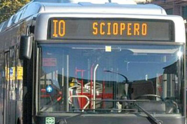 Sciopero/забастовка 16 декабря 2021. фото telecaprinews.it