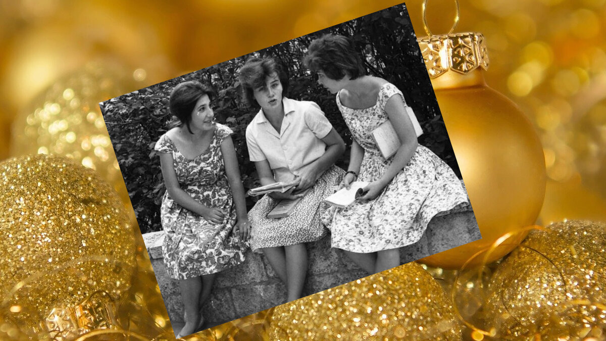 Советские люди больше общались друг с другом. Сегодня постепенно народ переходит на изолированное, дистанционное общение