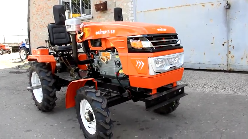Минитрактор «Файтер Т – 18»