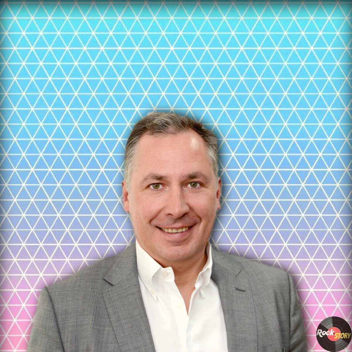 На фотографии: Станиславом Поздняковым