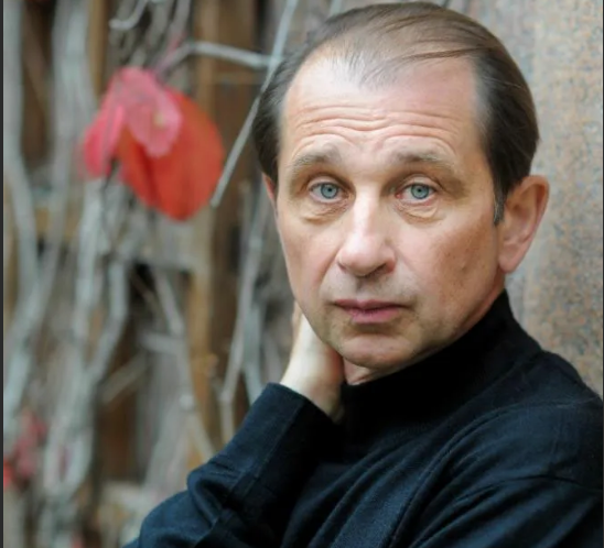 Владимир Тимофеев: стремился, но не стал разведчиком. Творческий путь и личная ж