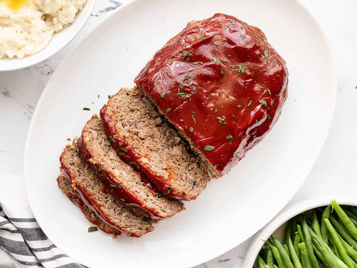 Мясной рулет из говядины.