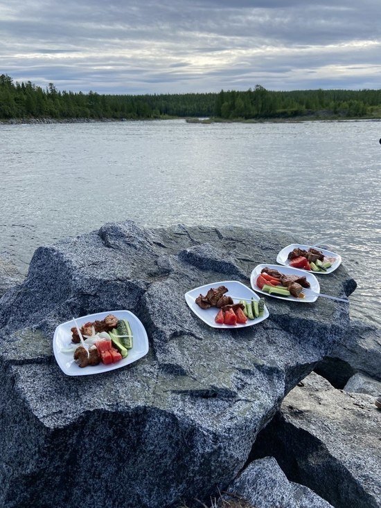 БЕРЕГ СОБИ В ХАРПЕ. ФОТО ОЛЬГИ ЗУБАНОВОЙ