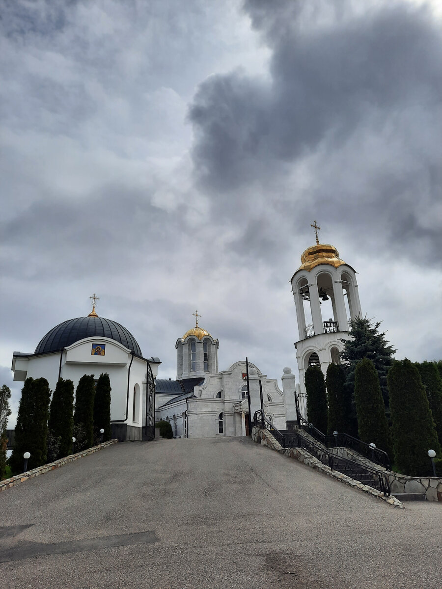 Кисловодск. Посещение Свято-Георгиевского женского монастыря | Вот такая я  путешественница. | Дзен