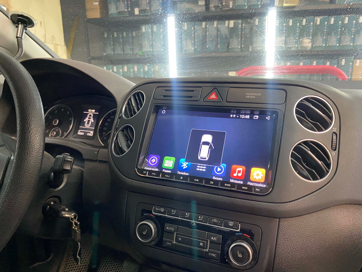 Установка камеры заднего вида и магнитолы #Parafar для VW Golf на Android  10.0 #PF904LTX9 | Автомобильные мультимедийные системы Parafar. | Дзен