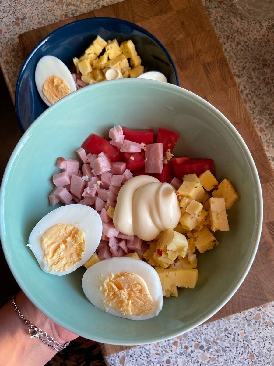 К сожалению, дома не было зелени. С зеленью порция выглядела бы гораздо интереснее