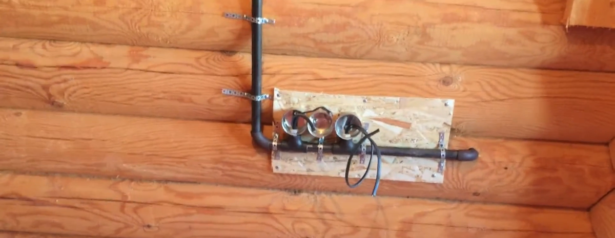 "Электросантехника". Вот так нужно по правилам.