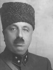 Фахредин Алтай, Командир V кавалерийского корпуса кемалистов.