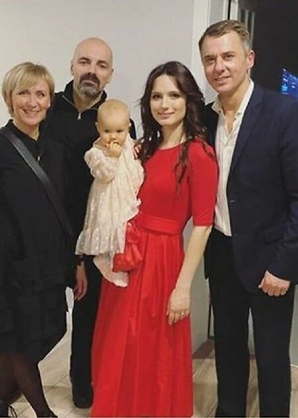 3 жены Игоря Петренко, 2 из которых подарили ему 5 детей. О личном актёра |  2 актера | Дзен