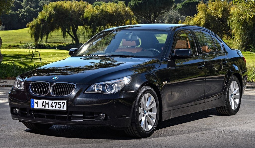 BMW 5 Series  E60        Pasha Pel  