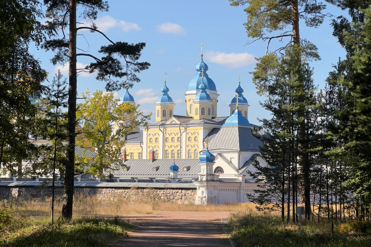 Остров коневец. Остров коневец экскурсия из питера. Остров коневец карта. Остров коневец достопримечательности. Остров коневец.