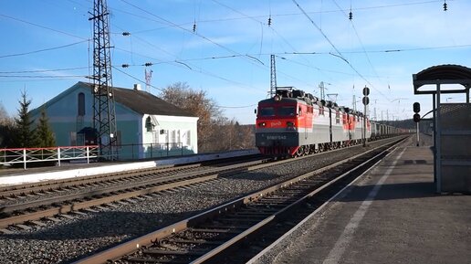 Электровоз ВЛ80С-540 с перегоняемым ВЛ80С-1866.