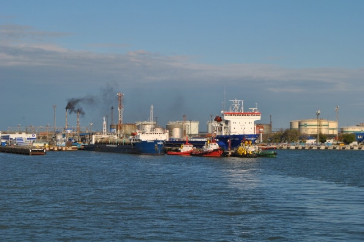    В Керченском проливе нет действующих штормовых предупреждений