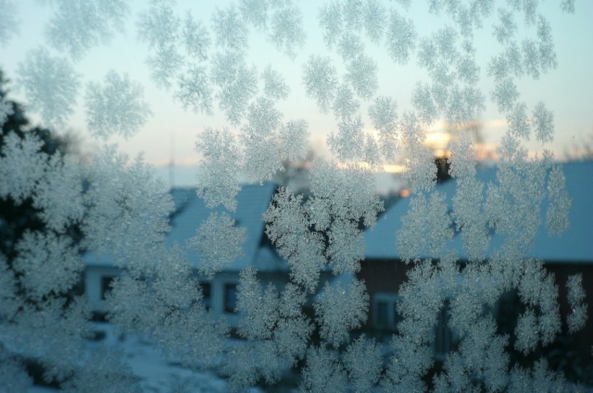    Четверо человек чуть не замерзли в -37 на безлюдной трассе
