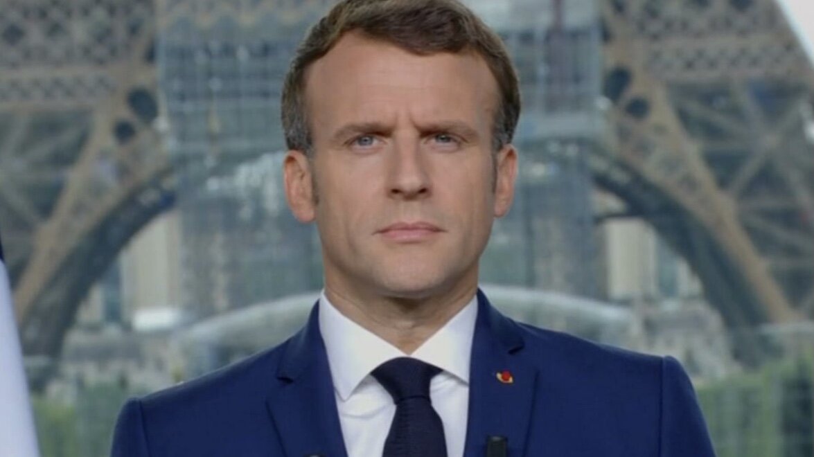 Эмманюэль Макрон обратился к гражданам с речью об обязательной вакцинации