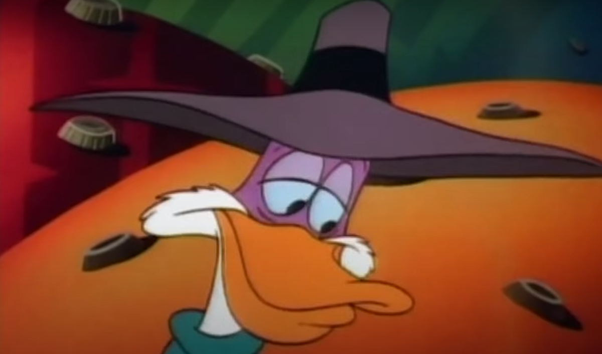 кадр из мультфильма "Черный плащ"