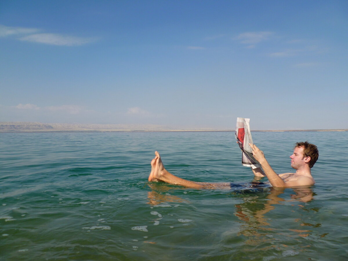 Мертвое море люди