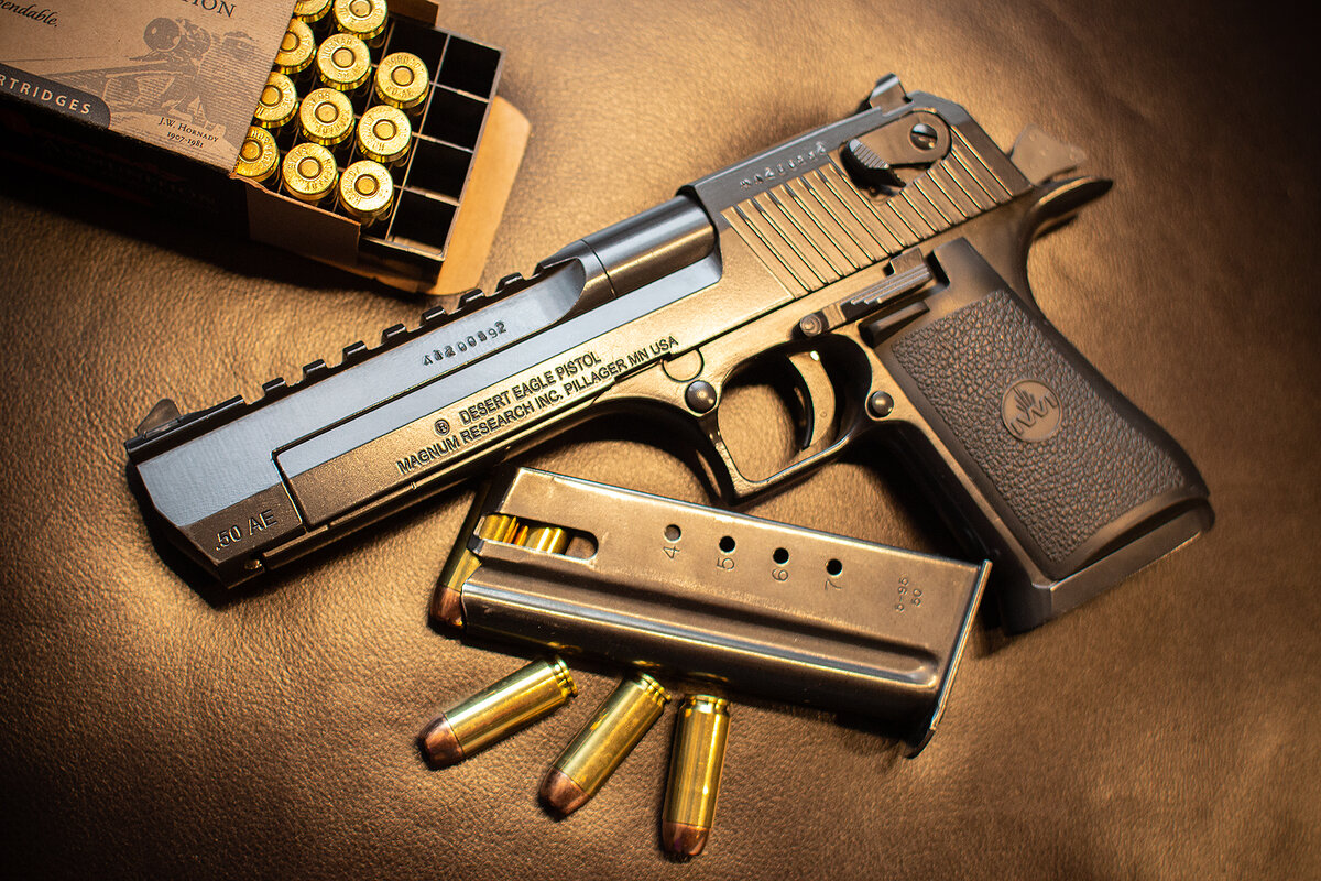 Орёл ул. Desert eagle 50 ae. Орёл, комсомольская ул. Десерт орел. Десерт орел.