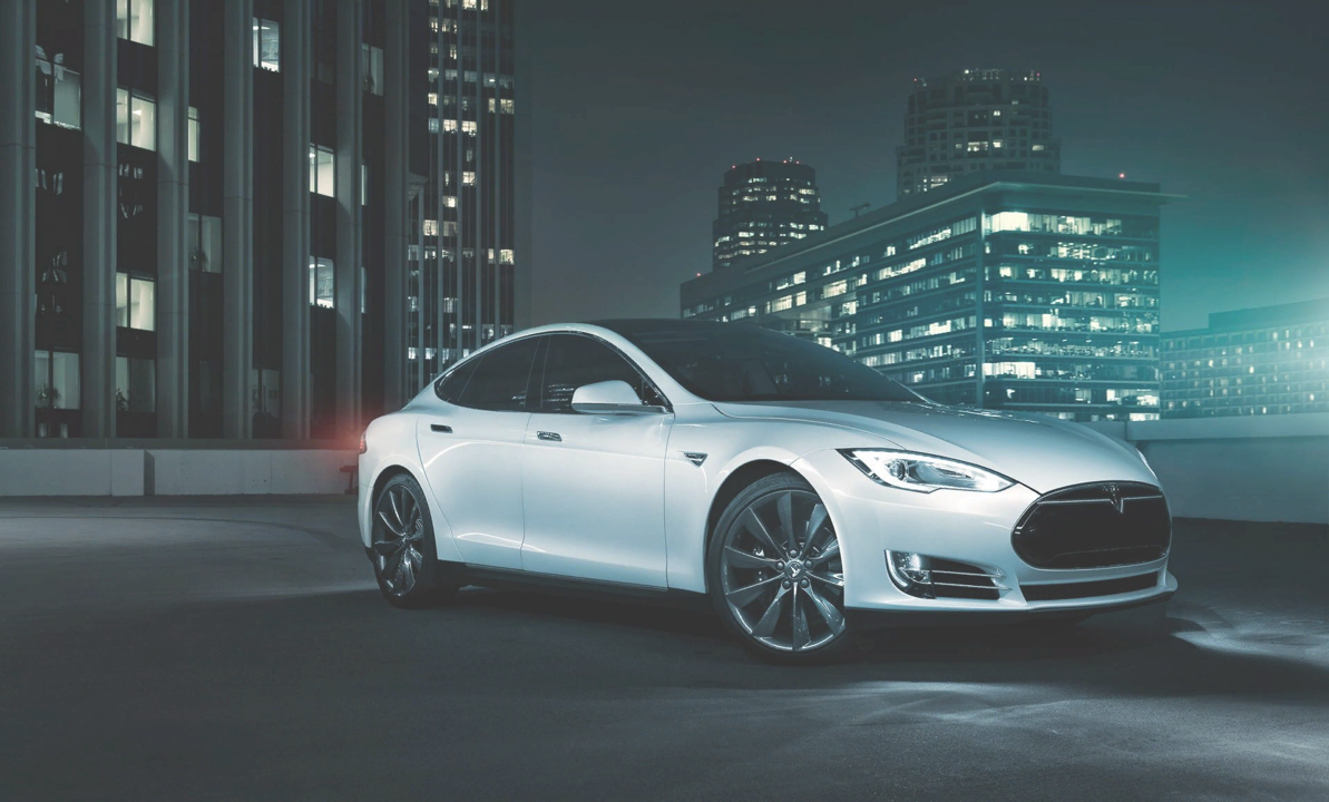 Современный электромобиль компании "Tesla" - Tesla Model S