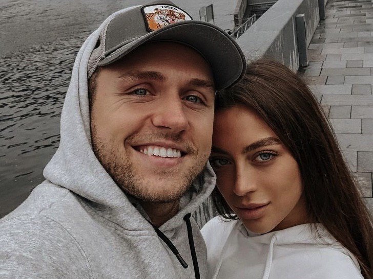 Влад Соколовский и Ангелина Суркова. Фото: личный архив певицы