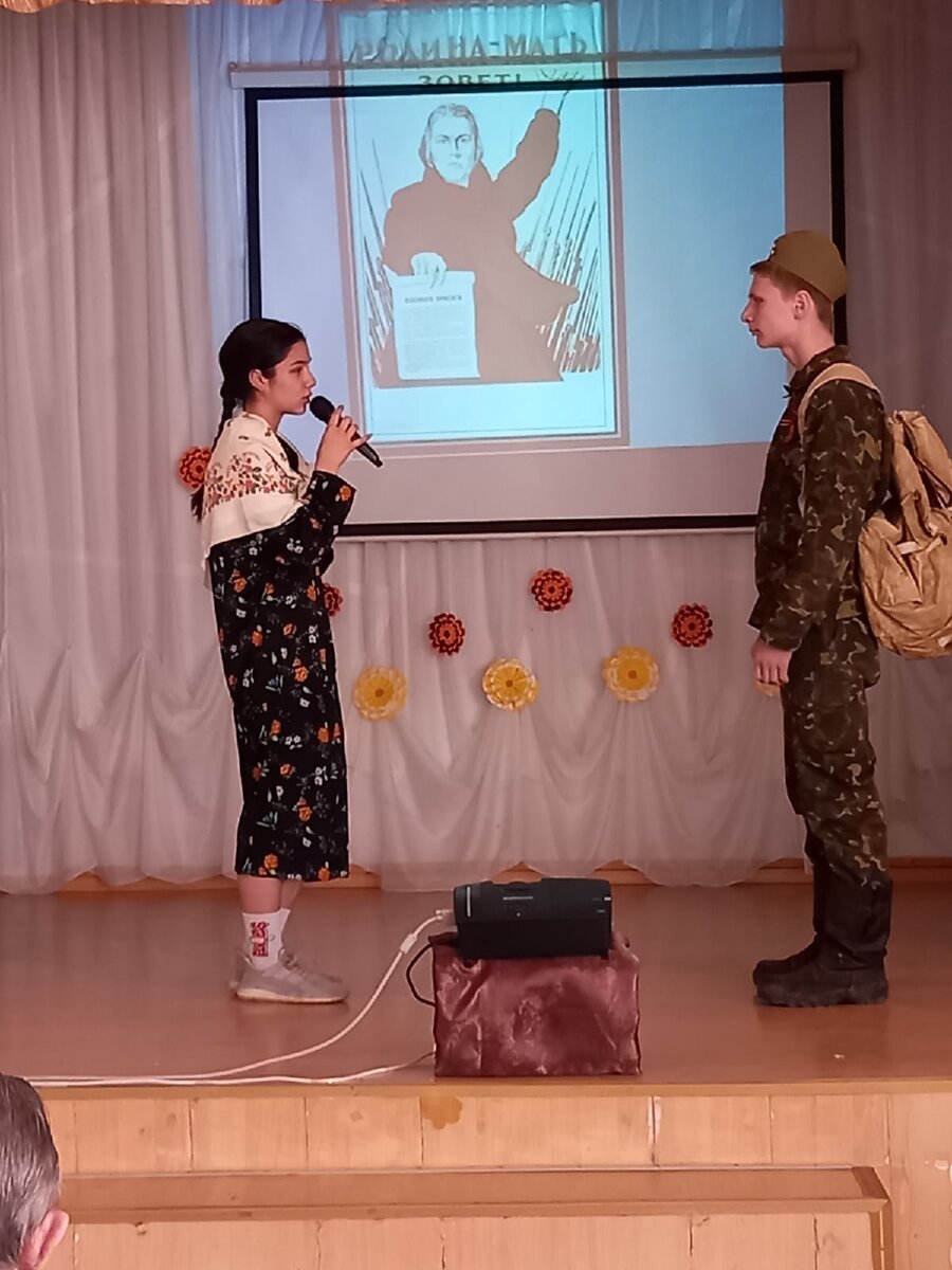 Фото Фрагмент сценки, Голубева Л. Модинов С.