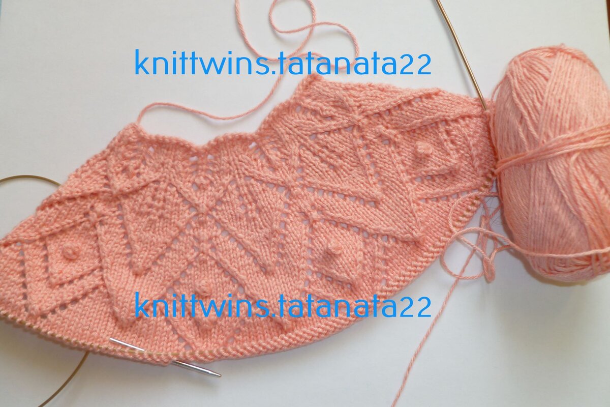 образец на 4-е раппорта узора, фото авторов