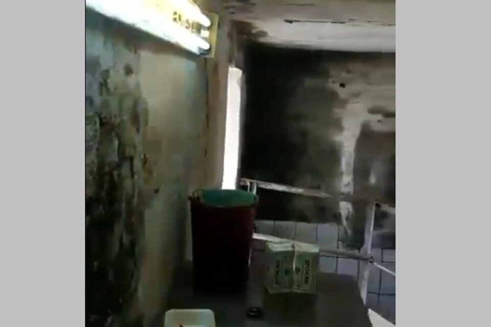     Тестомесильный цех хлебозавода №3 в Рязани обработали от плесени. Но никого не наказали, только побеседовали.