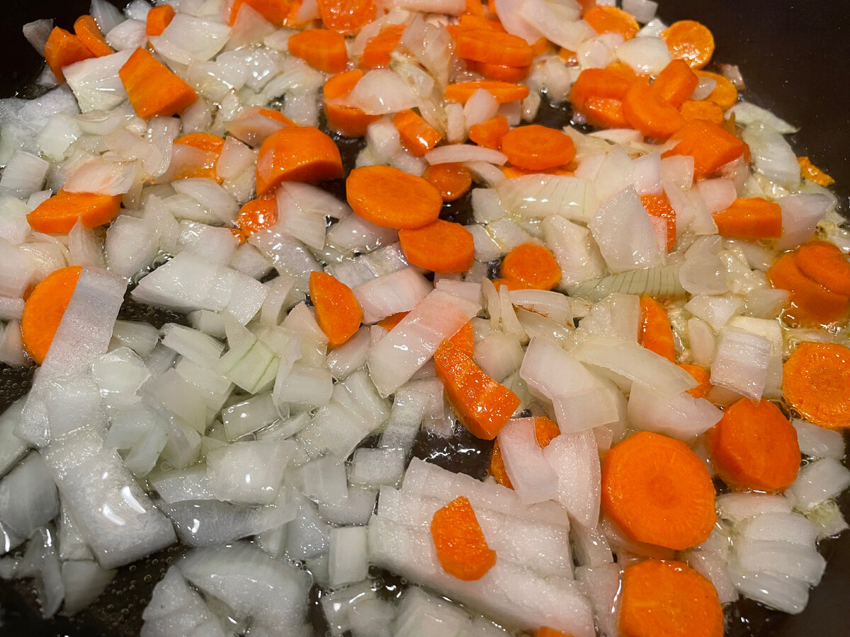 Луки и морковь