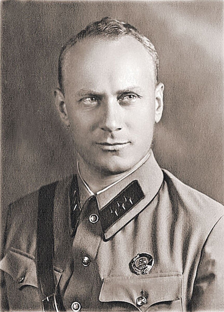 Серов Иван Александрович