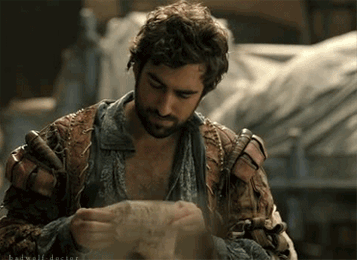 Зороастр из "Демонов да Винчи" за покупками для Леонардо — то, чем занимался время от времени и его прототип.