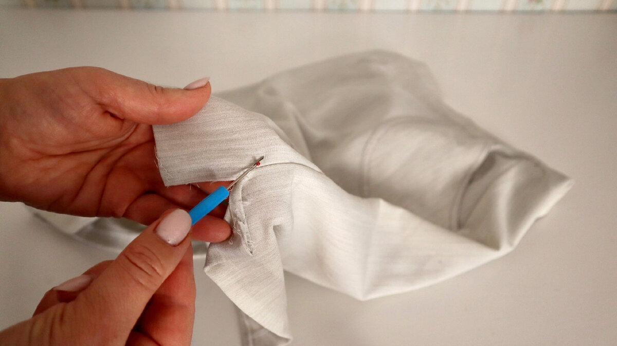 Листайте вправо