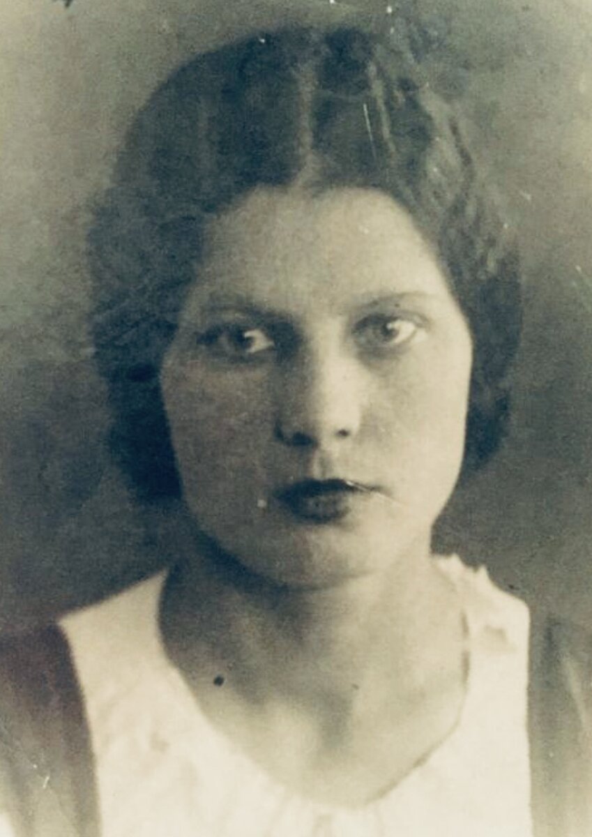 югославская партизанка радич. женщина расстреляла людей. женщина расстреляла людей. немецкий солдат растрел. женщина расстреляла людей.