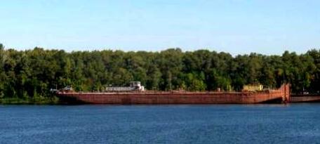 Суда у острова Коровий