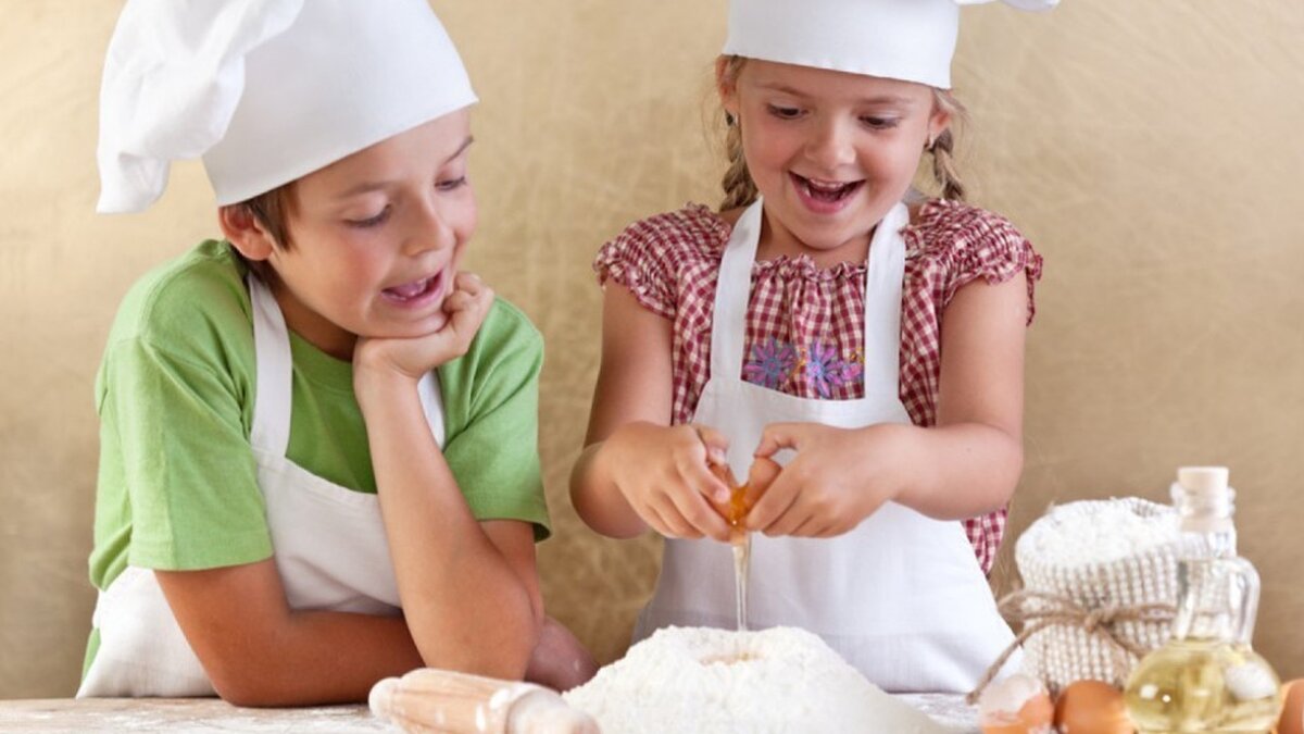 Приготовление теста. Источник: mnevkusnotut.ru