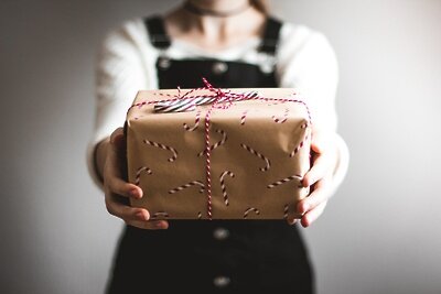    Новогодний подарок ©Kira auf der Heide Unsplash.com