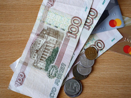     Жители Псковской области смогут получать единой денежное пособие с 1 января 2023 года / Вадим Боченков