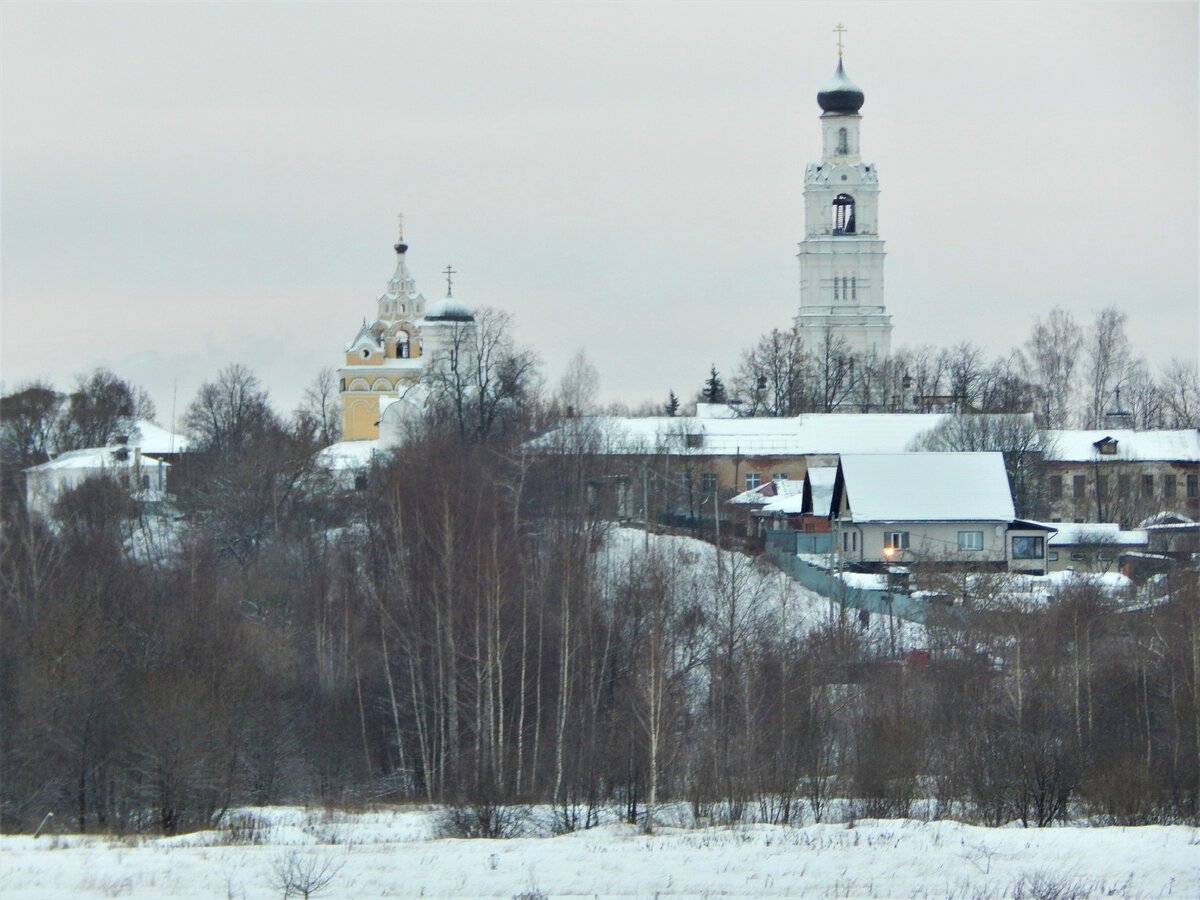 Прогулка по старинному городу: 