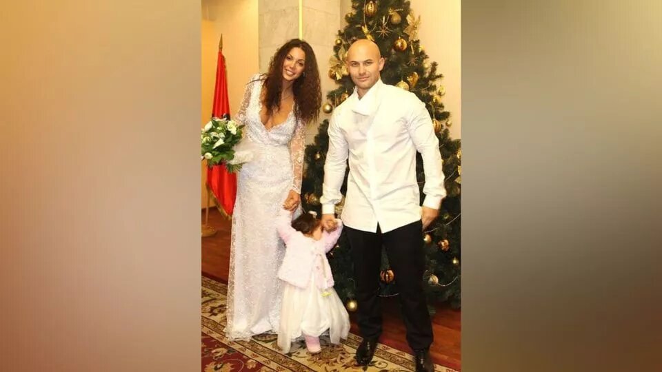 В день свадьбы.