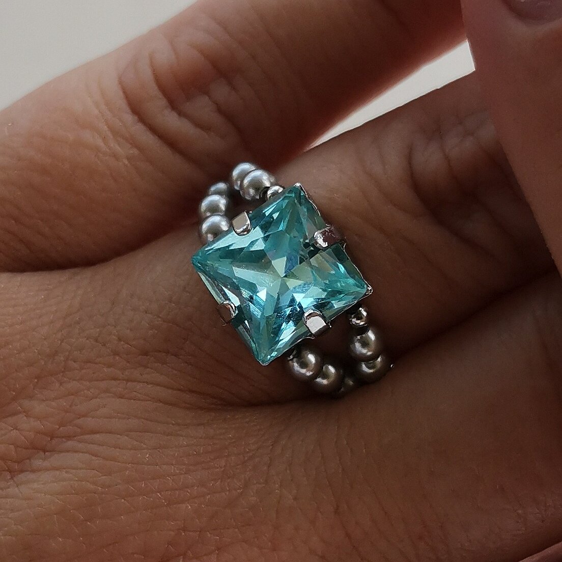 Кольцо из жемчуга Сваровски, дизайн LARA.FA jewelry 