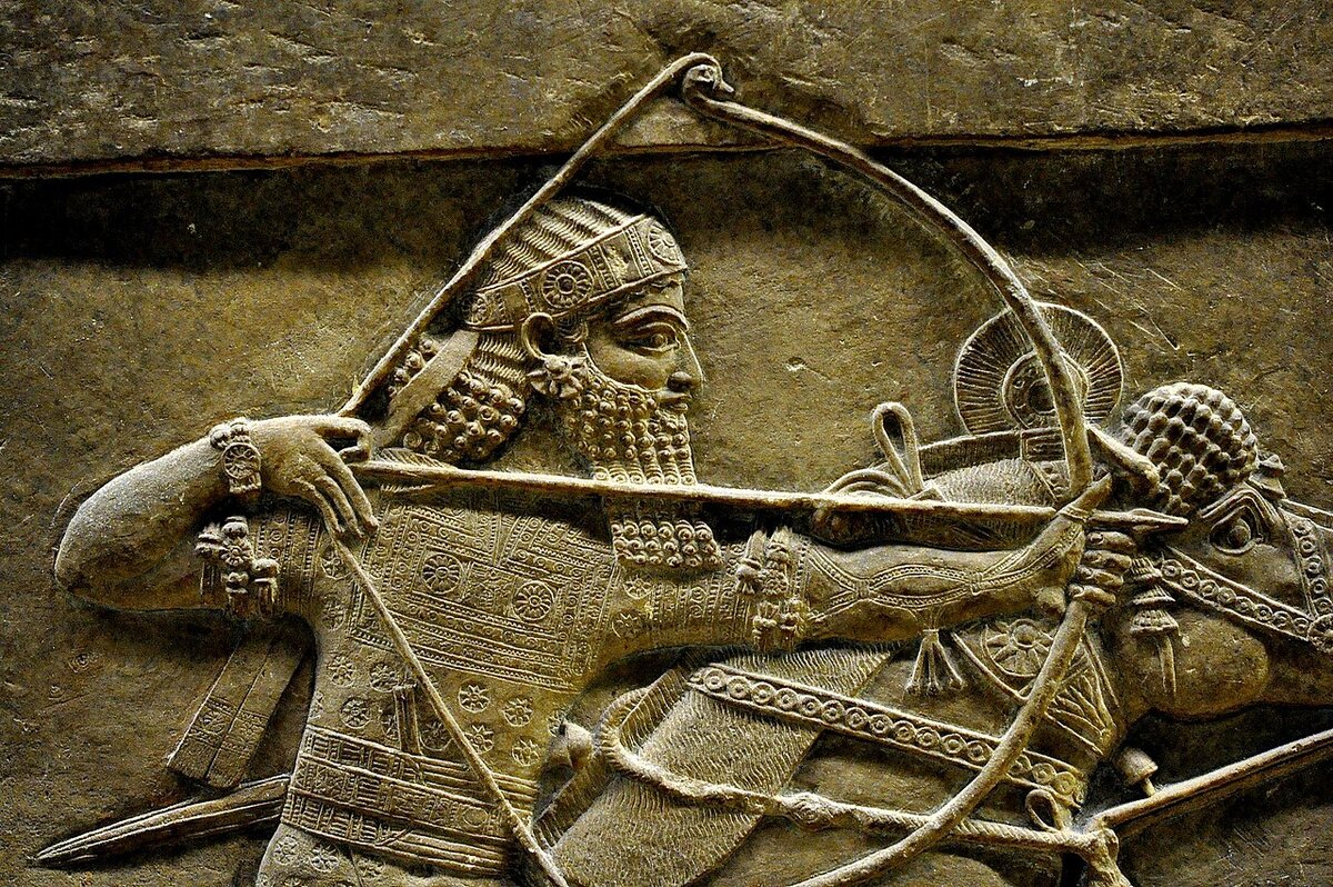 Ашурбанипал правил приблизительно в 669 - 627 гг. до н. э., последний великий царь Ассирии. 