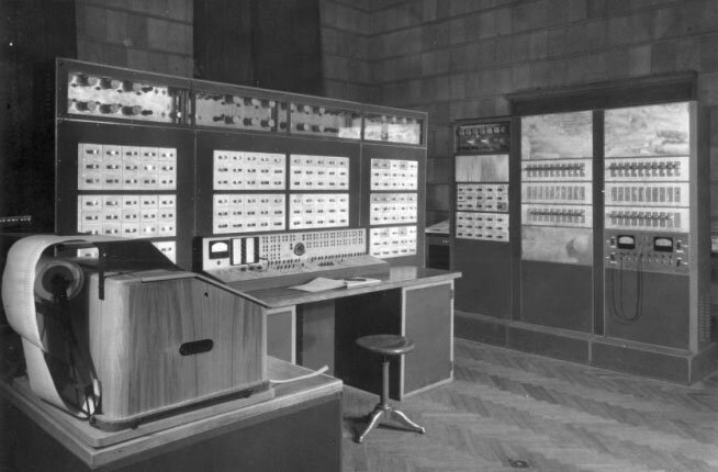 ЭВМ "Сетунь". Взято из открытых источников