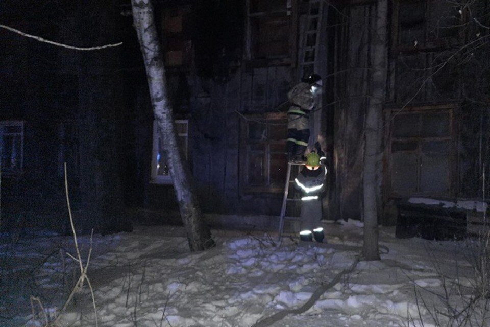     Пожар случился под утро на Герасимова, 36  ГУ МЧС России по Хабаровскому краю