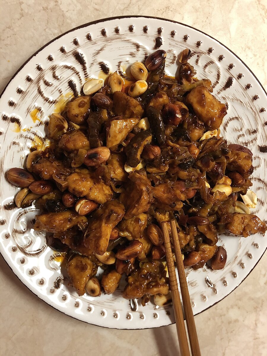    Цыпленок «Кунг-Пао» с рисом