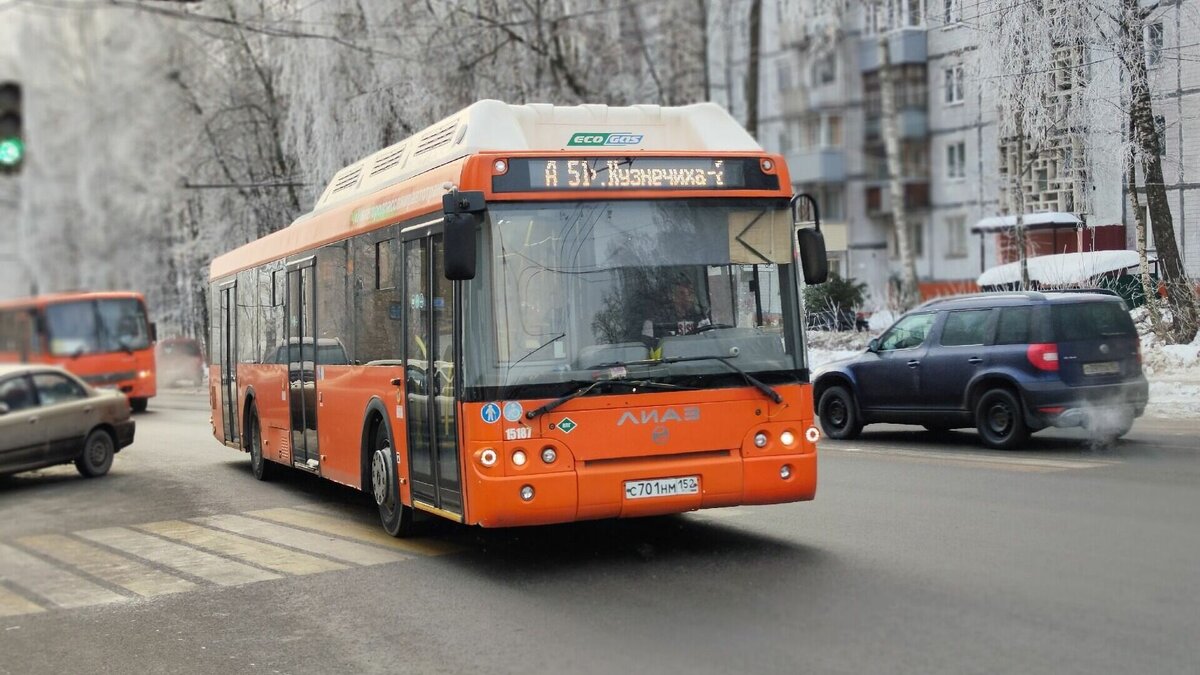     На улицах Нижнего Новгорода сегодня, 25 декабря, вновь отмечен рост выпуска общественного транспорта. Об этом рассказали в диспетчерской службе ГКУ НО «ЦРТС».