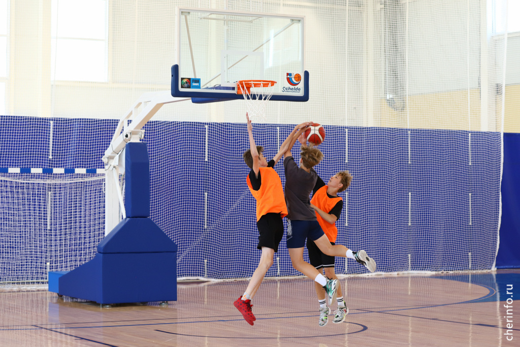    Записаться на занятия может любой ученик.