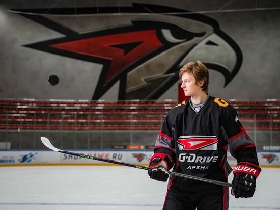     Владимир Ткачёв. Фото пресс-службы ХК "Авангард"