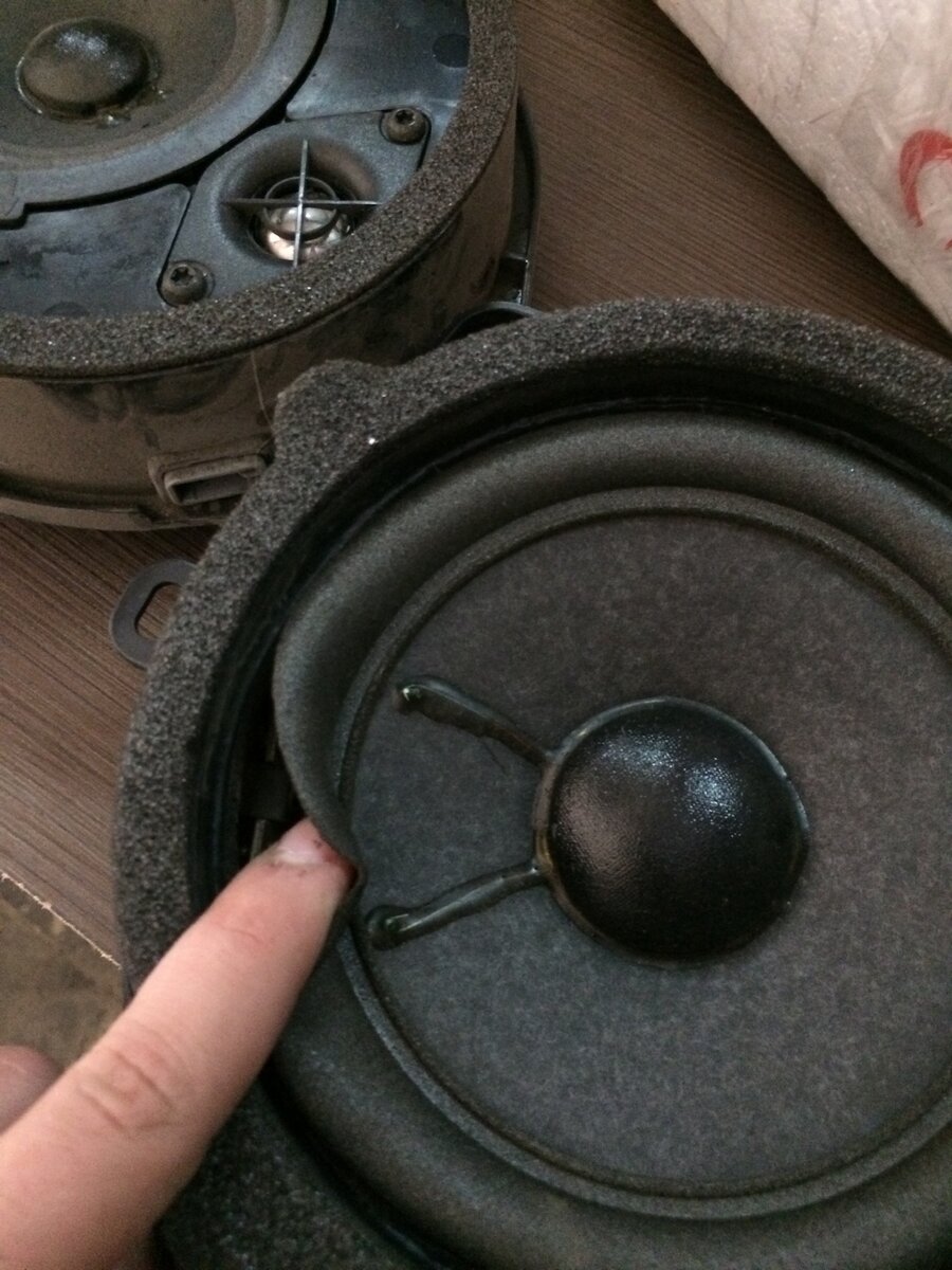 Мне досталась болячка с подвесами, ремонт немного гемморойный, пришлось все снять и отправить в другой город на ремонт…