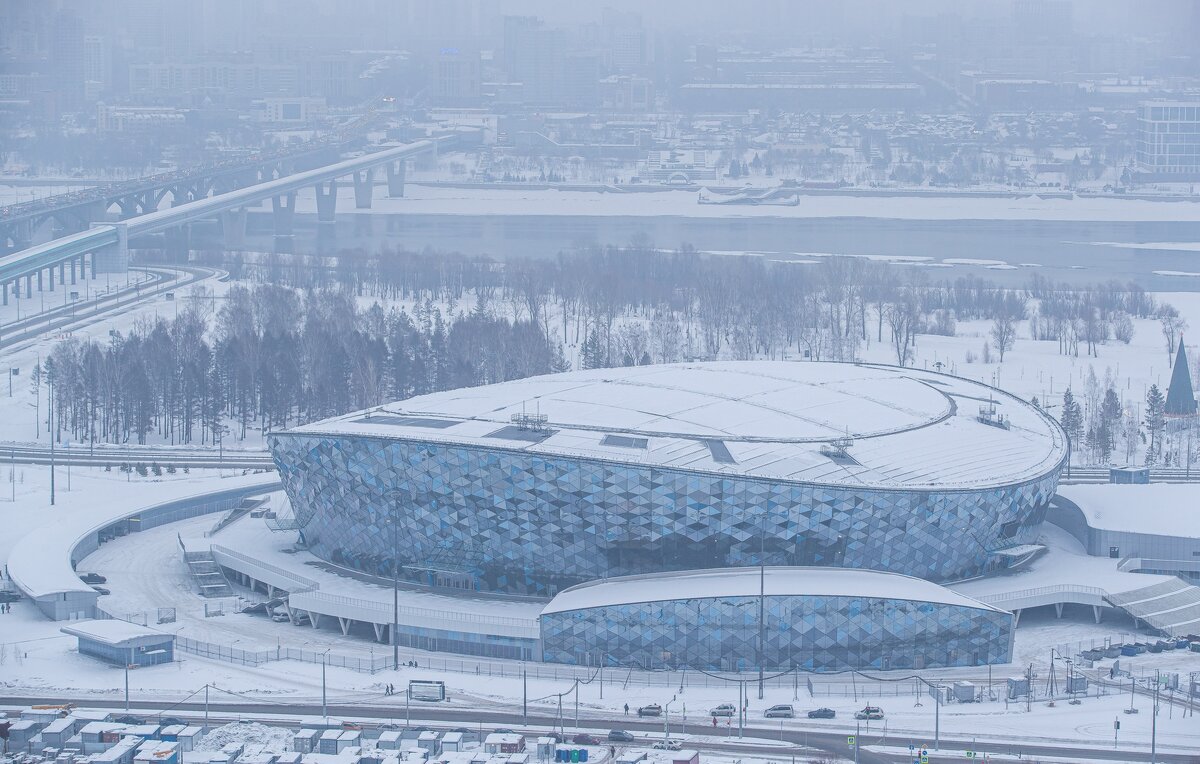 Ледовый дворец новосибирск 2023. Хоккейная арена новосибирск. Ледовая арена новосибирск. Новосибирск ледовая арена 2022. Лдс новосибирск арена.
